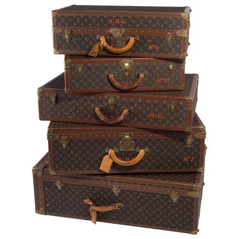 vintage louis vuitton luggage set.